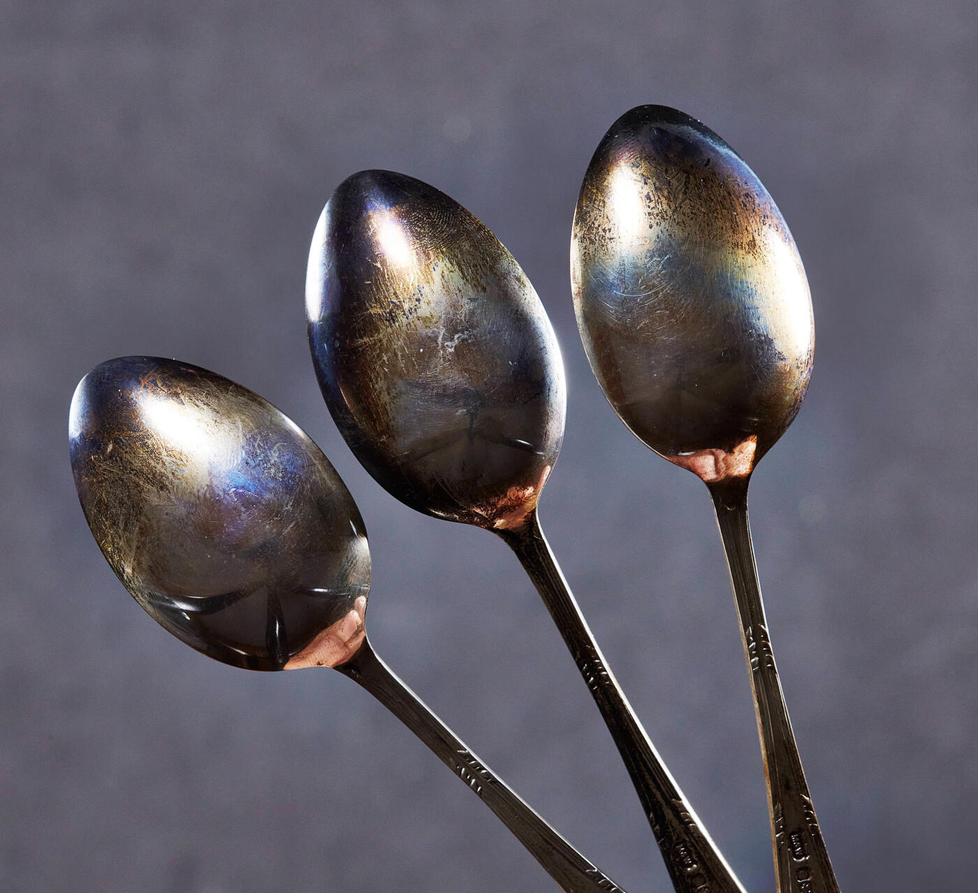 【俄甄集藏】2026年(049)03-18星期三 晚 19:30 全场包邮 英国伦敦1970年Mappin & Webb（马平&韦伯）顶级珠宝制造商（劳力士手表特许经销商）出品，银质古董汤勺6支一套，原盒，单体长：125mm，宽：28mm，重量：143克