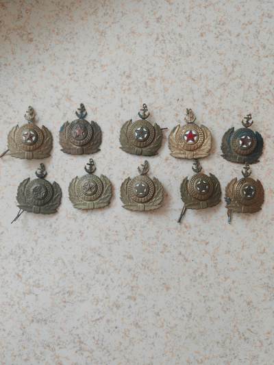 帽徽10个 - 帽徽10个