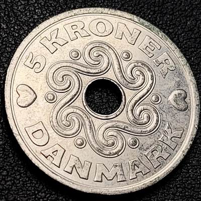 泉币菌-第205场-拍品多 请提前出价 - 高币值 爱心币 丹麦5克朗圆孔铜镍硬币 28.5毫米9.2克