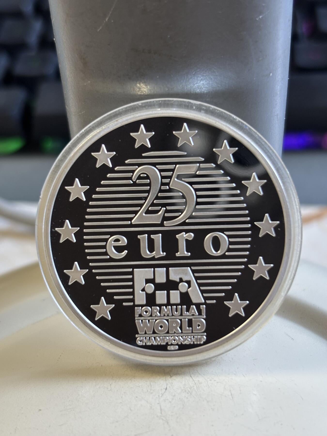 第193期拍卖 法国1997年赛车手雅克维伦纽夫25欧精制纪念银币，925银，33.8克