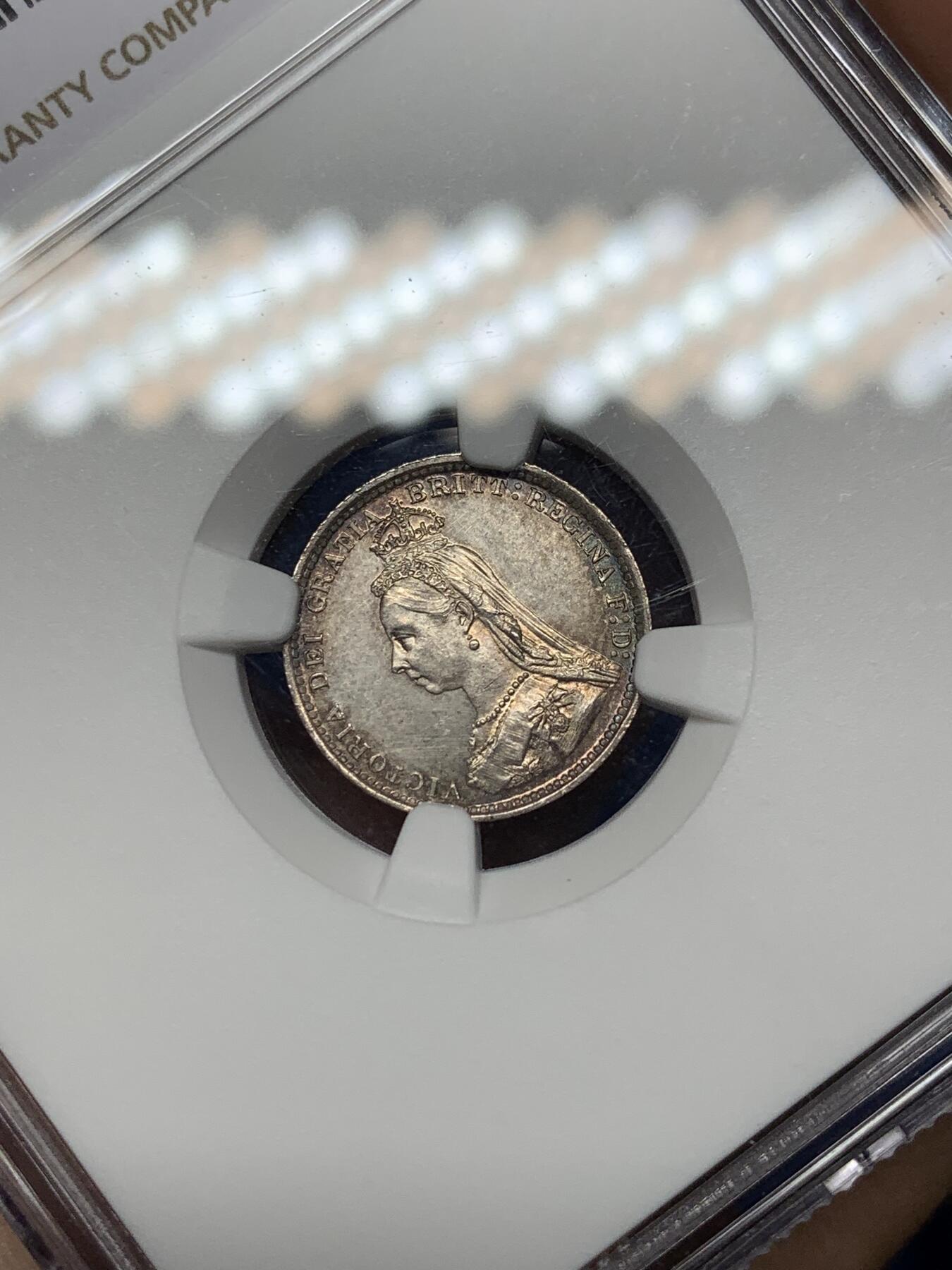 《竞宝斋》第468场 周日，周一 2场连拍 （全场包邮）欢迎送拍 NGC UNCD 英国1887年高冠3便士银币，仅为正面清洗，整体品相细节不错