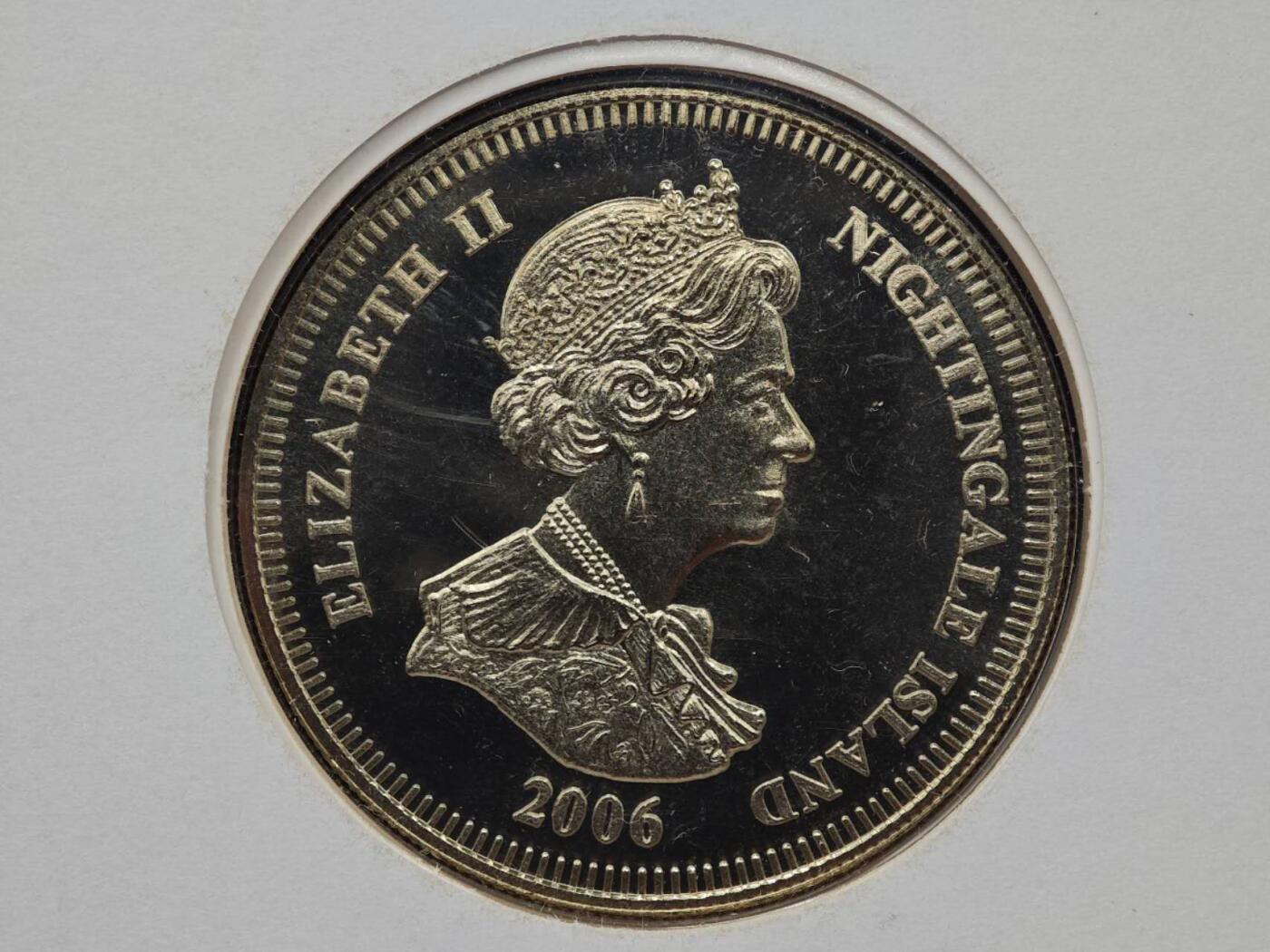  【淘币小摊】限时拍第八百七十八拍   克朗币邮币封场    每周一统一发货 英属南丁格尔岛2006年女王80周岁克朗纪念币邮币封