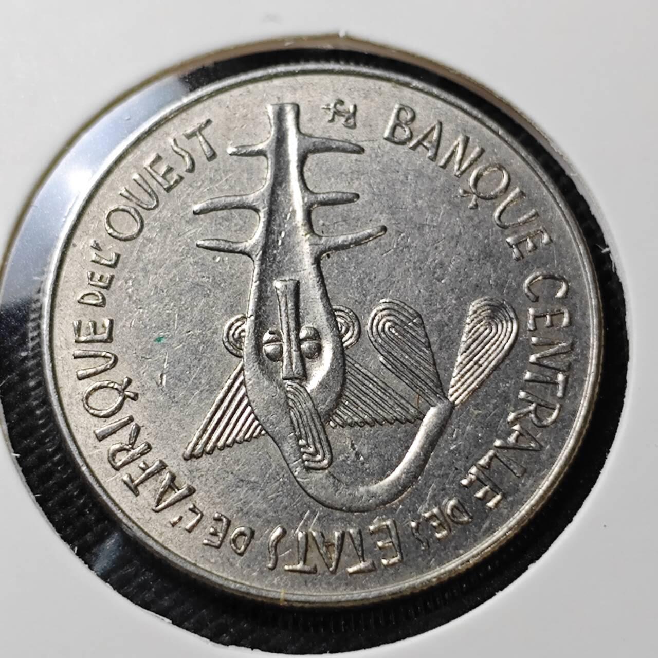 KK钱币收藏小铺   第404期 2月预留时间 周末发货  西非100法郎