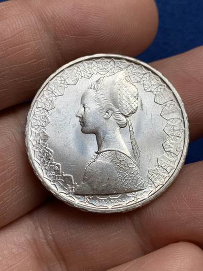 《竞宝斋》第468场 周日，周一 2场连拍 （全场包邮）欢迎送拍 - 意大利1966年帆船少女500里拉银币，原光好品，11g，835银