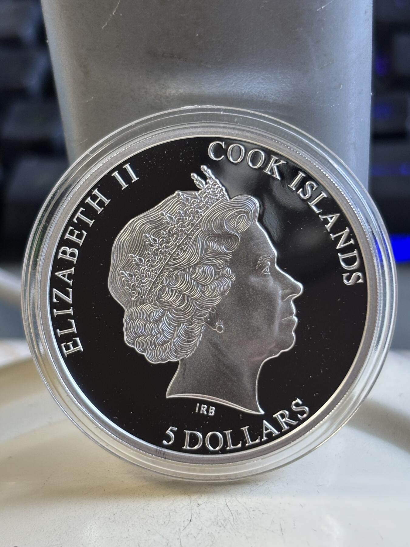 第193期拍卖 库克2022年女王伊丽莎白二世逝世1盎司纪念银币，999银