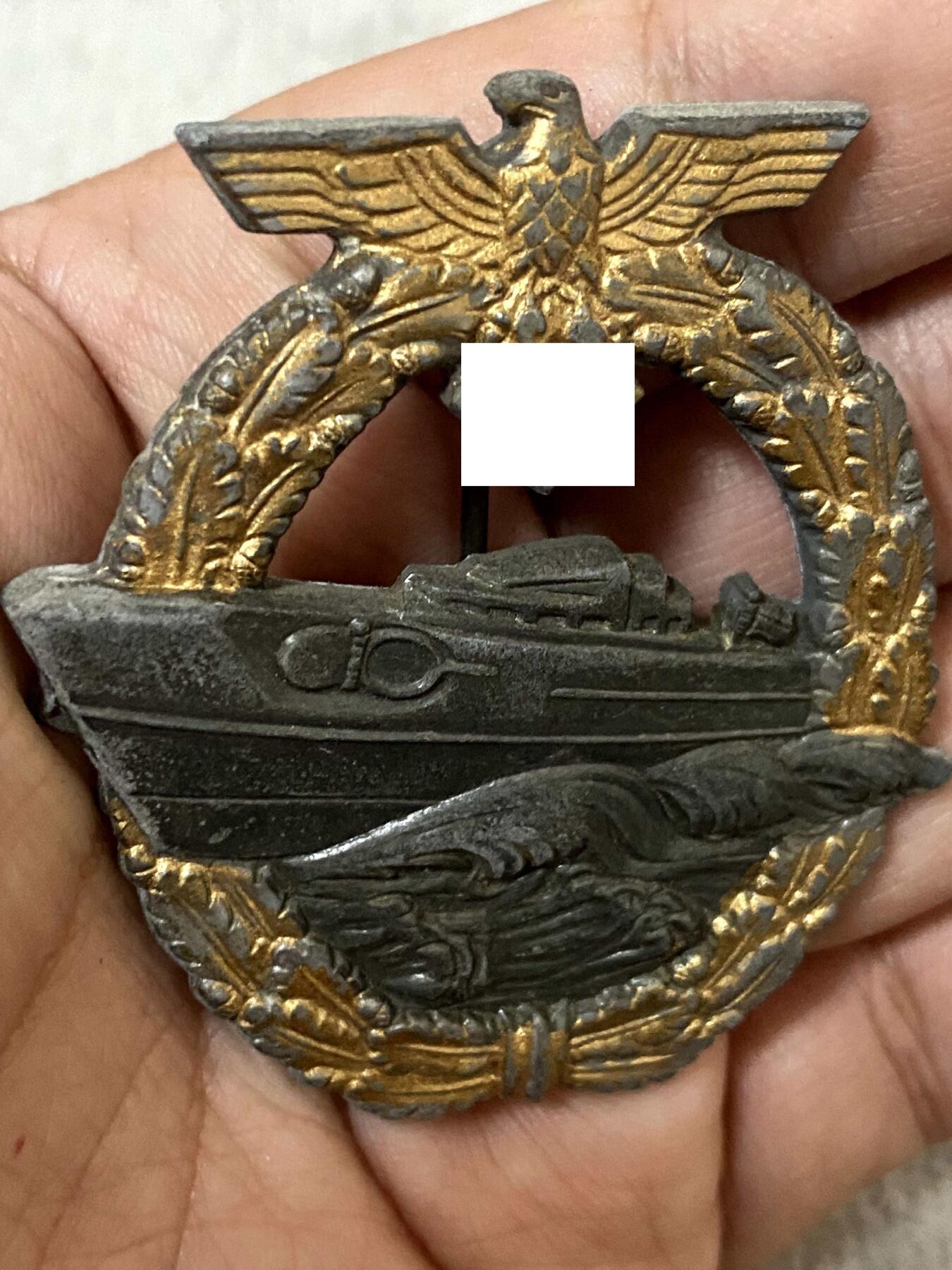 美德苏勋章奖章拍卖 本次各种都有 取消了保留价模式  德因原因只上2-3图 具体的想要的请联系我要完整图。都经过讨论未标明则全部是原品，保真 放心拍。3月4日晚上九点结束在麦稀奇 找不到的加我qq或者微信都是184277308备注苏章拍卖。