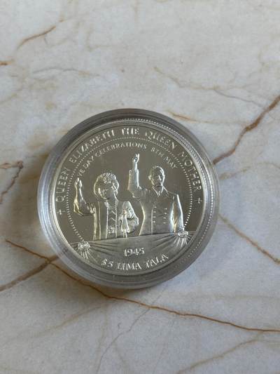 第193期拍卖 - 托克劳1997年庆祝国家独立活动纪念银币，28.28克925银，有氧化