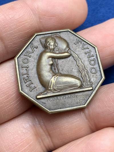 《竞宝斋》第468场 周日，周一 2场连拍 （全场包邮）欢迎送拍 - 法国塞扎娜储蓄银行八角铜质代币，13.78g，30mm，丰饶角边铭