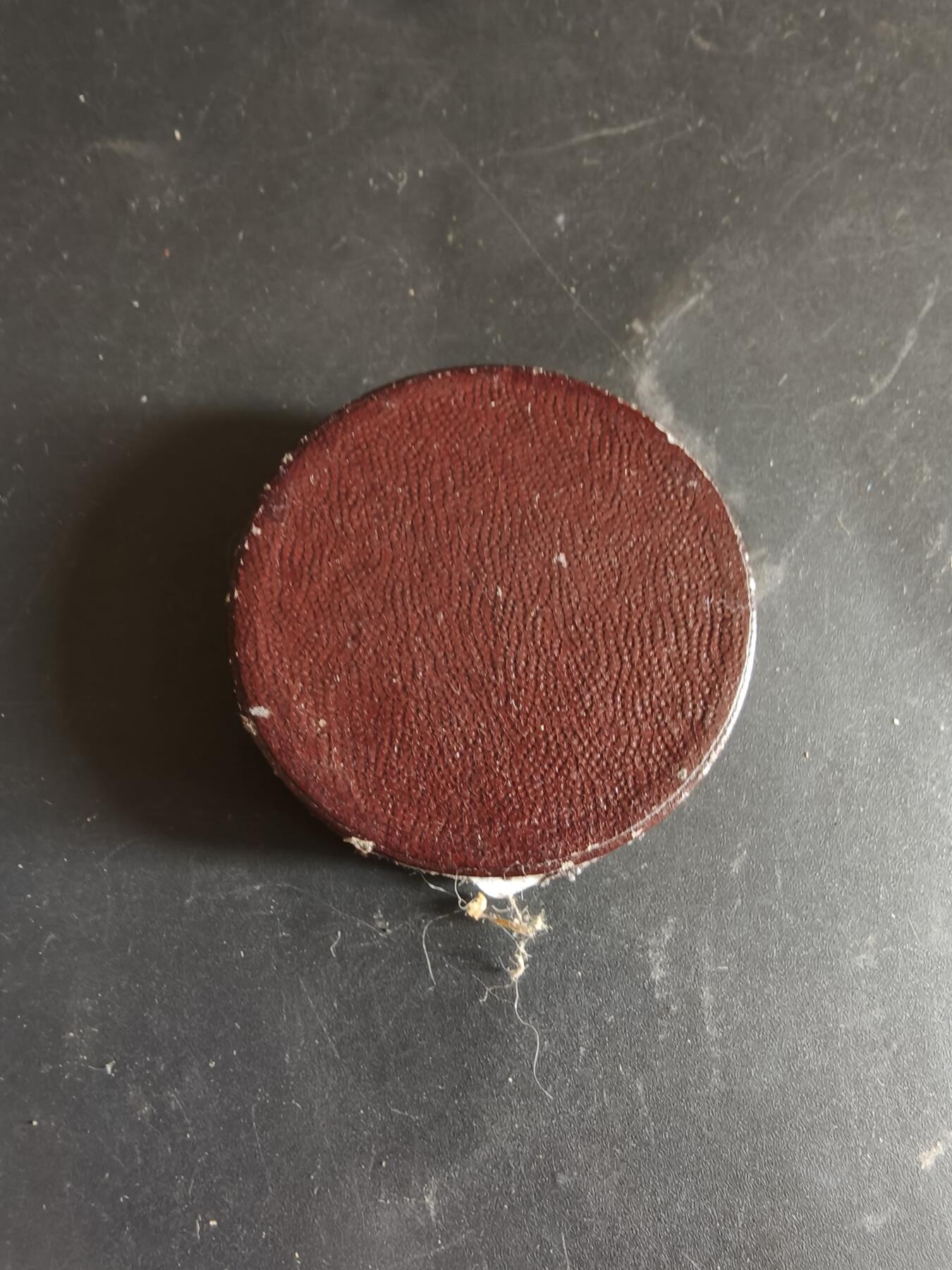 老王徽章第186期 法国化工联合会镀银大铜章    原盒     直径36mm    重量22.8g