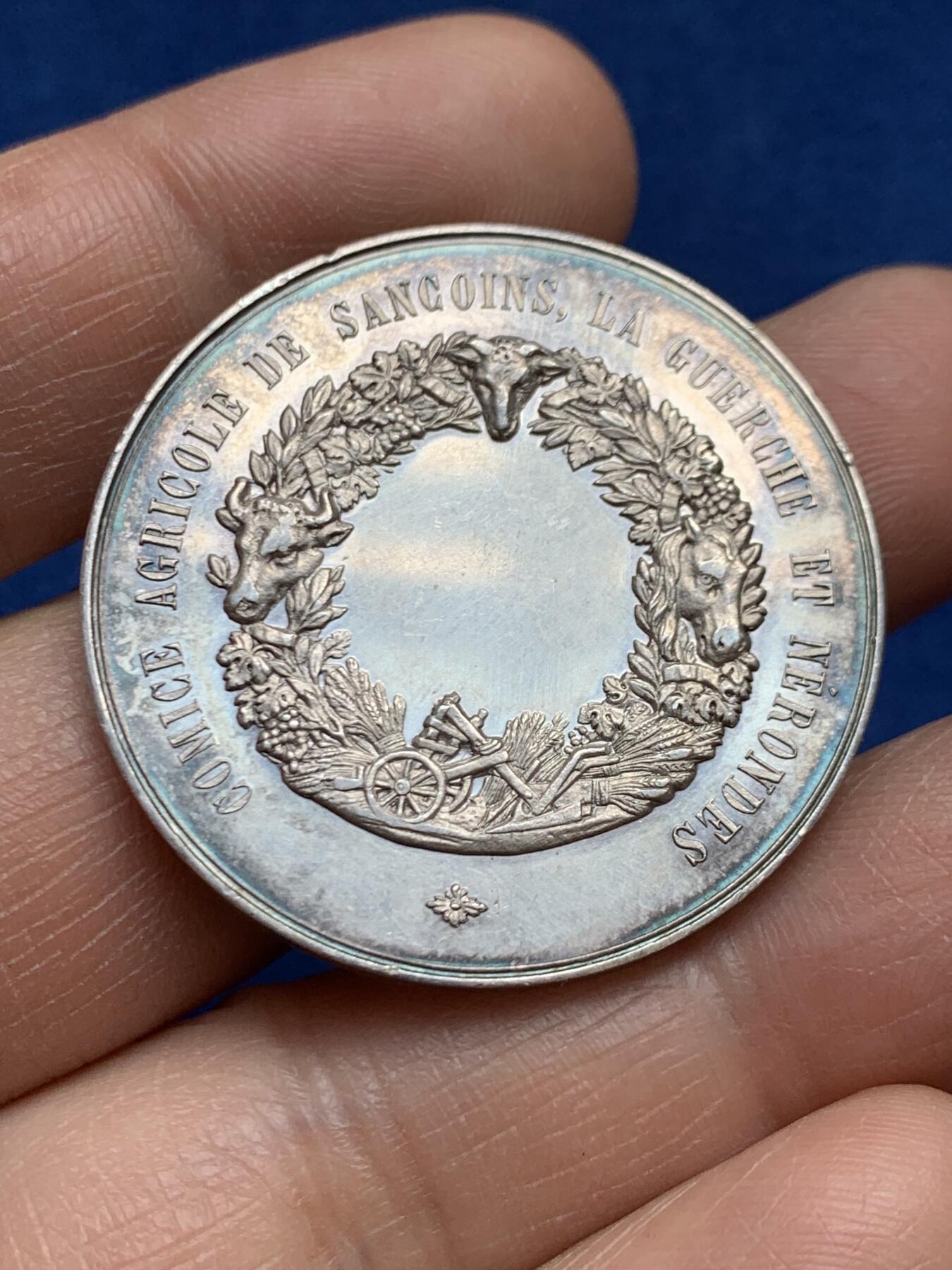《竞宝斋》第468场 周日，周一 2场连拍 （全场包邮）欢迎送拍 法国农业之父银质纪念章 22.2克 36.2mm 丰饶角银标