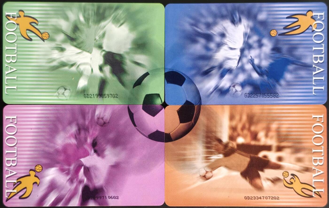公藏第62期裸卡拍卖 电信IC新卡（IC-61   足球）4全无封套广东版，芯片光亮。卡品好。