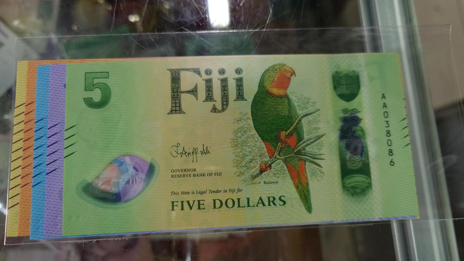 世界钱币～微拍第238期暨2026年第19期  部分尾货整理陆续低价起拍清仓