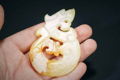 上海都达杂项专场90【全场包邮】  古玉龙佩92-43