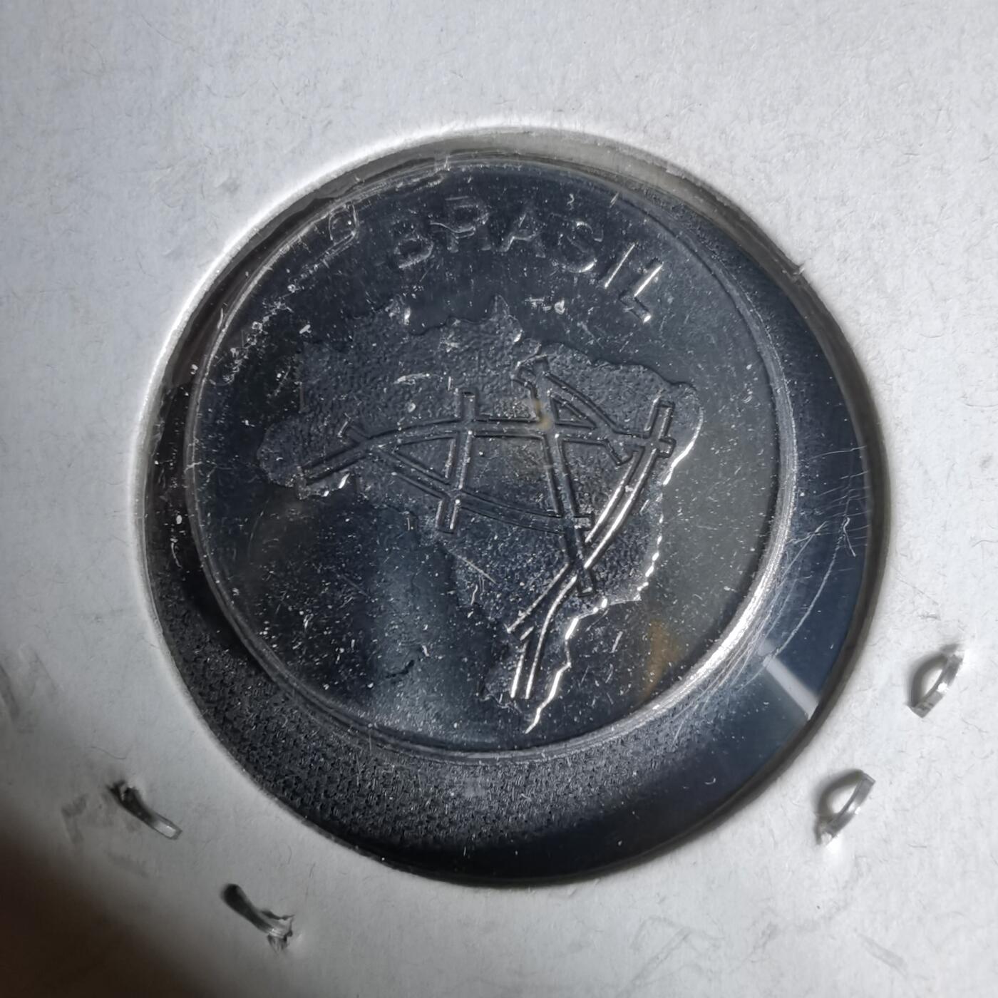 沼泽如烟--第1017场 巴西1984年10克鲁塞罗