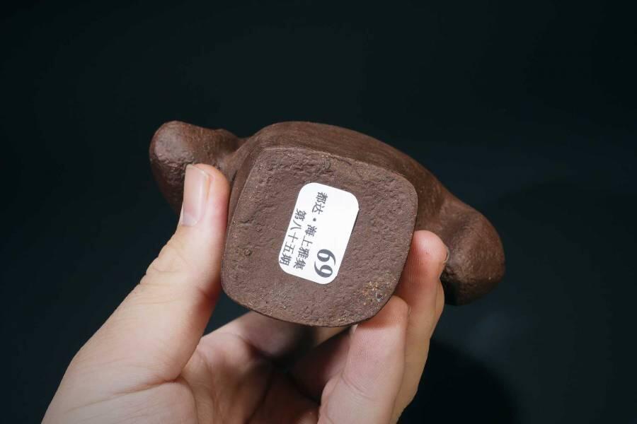 上海都达杂项专场五十六【全场包邮】  紫砂相声演员马三立摆件92-47