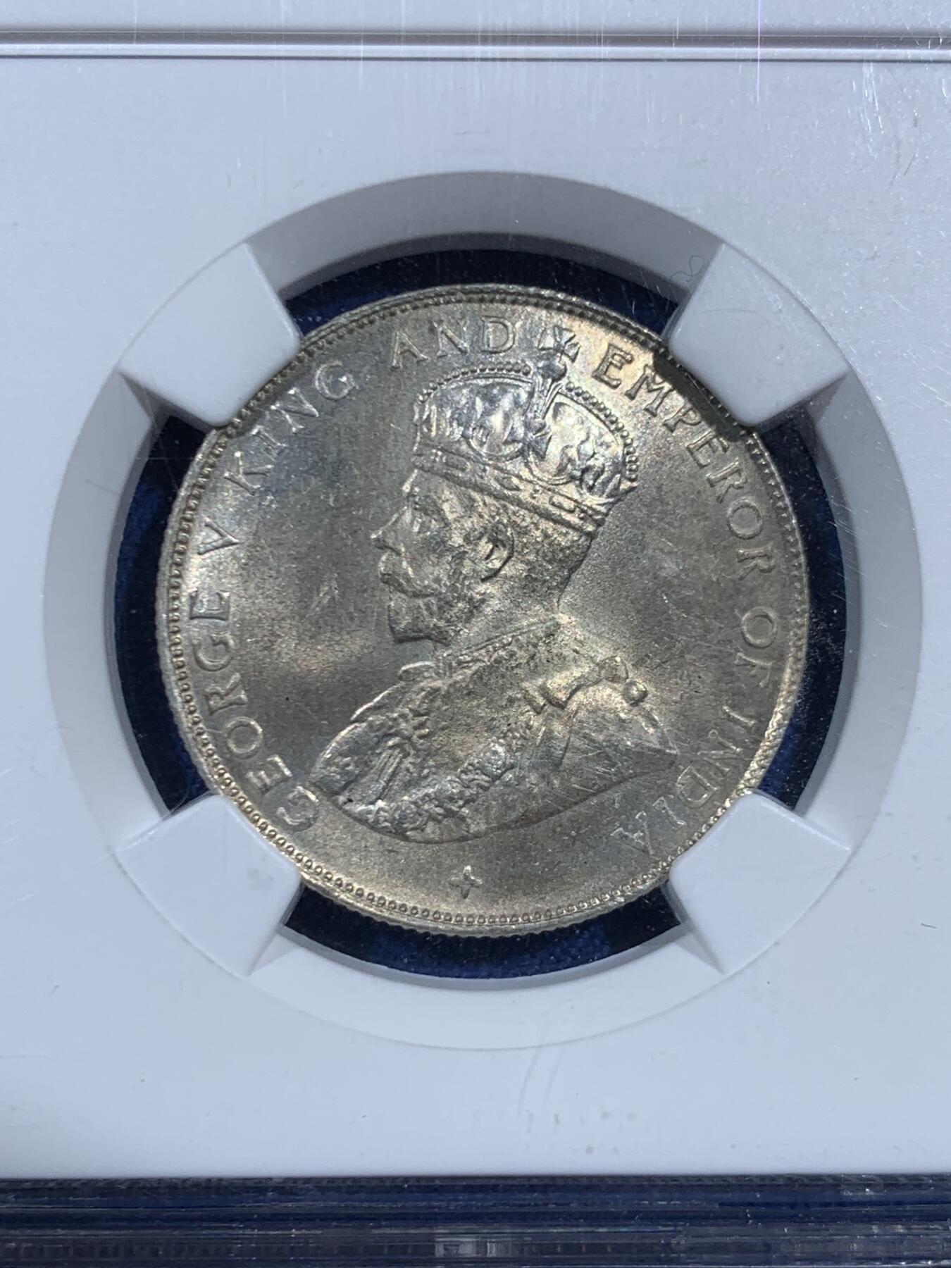 《竞宝斋》第469场 周日，周一 2场连拍 （全场包邮）欢迎送拍 NGC MS64 英属海峡1921年乔治五世50分银币，银光丝滑，老N盒品质保障。英系东南亚殖民地，国际热点，高分富有潜力