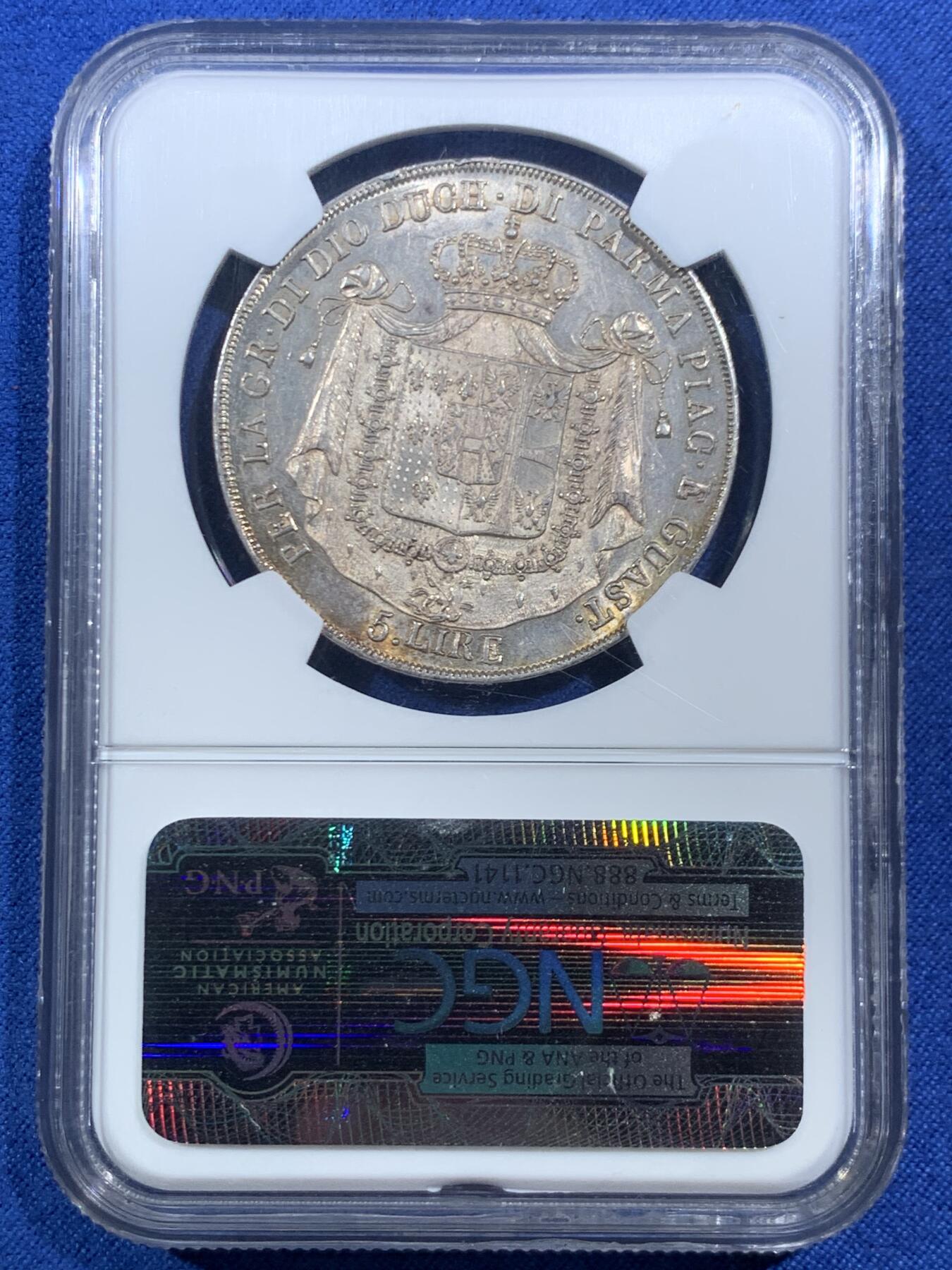 《竞宝斋》第469场 周日，周一 2场连拍 （全场包邮）欢迎送拍 NGC AU58 意大利帕尔马1832/15骑字5里拉大银币，正面为拿破仑皇后、女大公玛丽亚·露易丝，背面公国纹章繁复华丽。底板PL感足，实物观感极佳，不输MS，堪称同分中的战斗机。骑字版尤为稀少，更高仅有7枚。意系法系交汇的名誉品，国际拍卖大热点