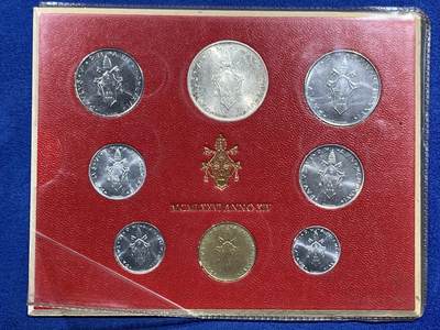 《竞宝斋》第469场 周日，周一 2场连拍 （全场包邮）欢迎送拍 - 梵蒂冈8枚装套币 带一枚500里拉银币