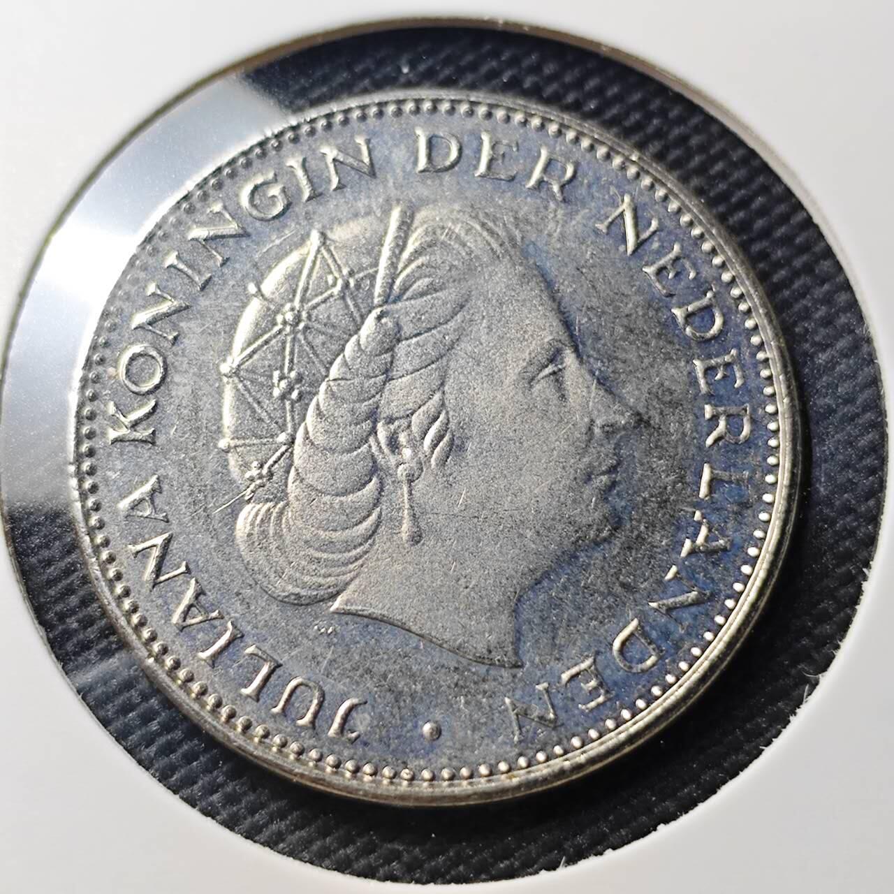 KK钱币收藏小铺   第404期 2月预留时间 周末发货  1979荷兰2.5盾纪念币