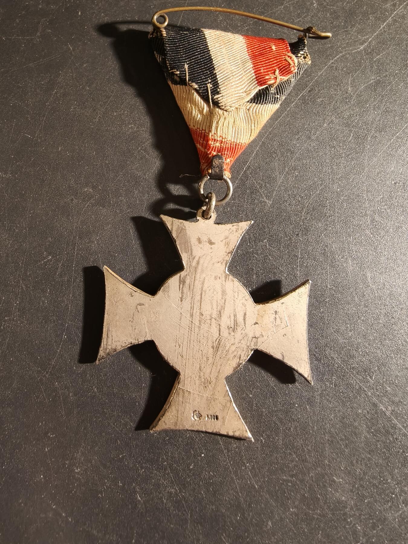 老王徽章第186期 德国巴伐利亚老兵协会十字奖章    800银    15.6g