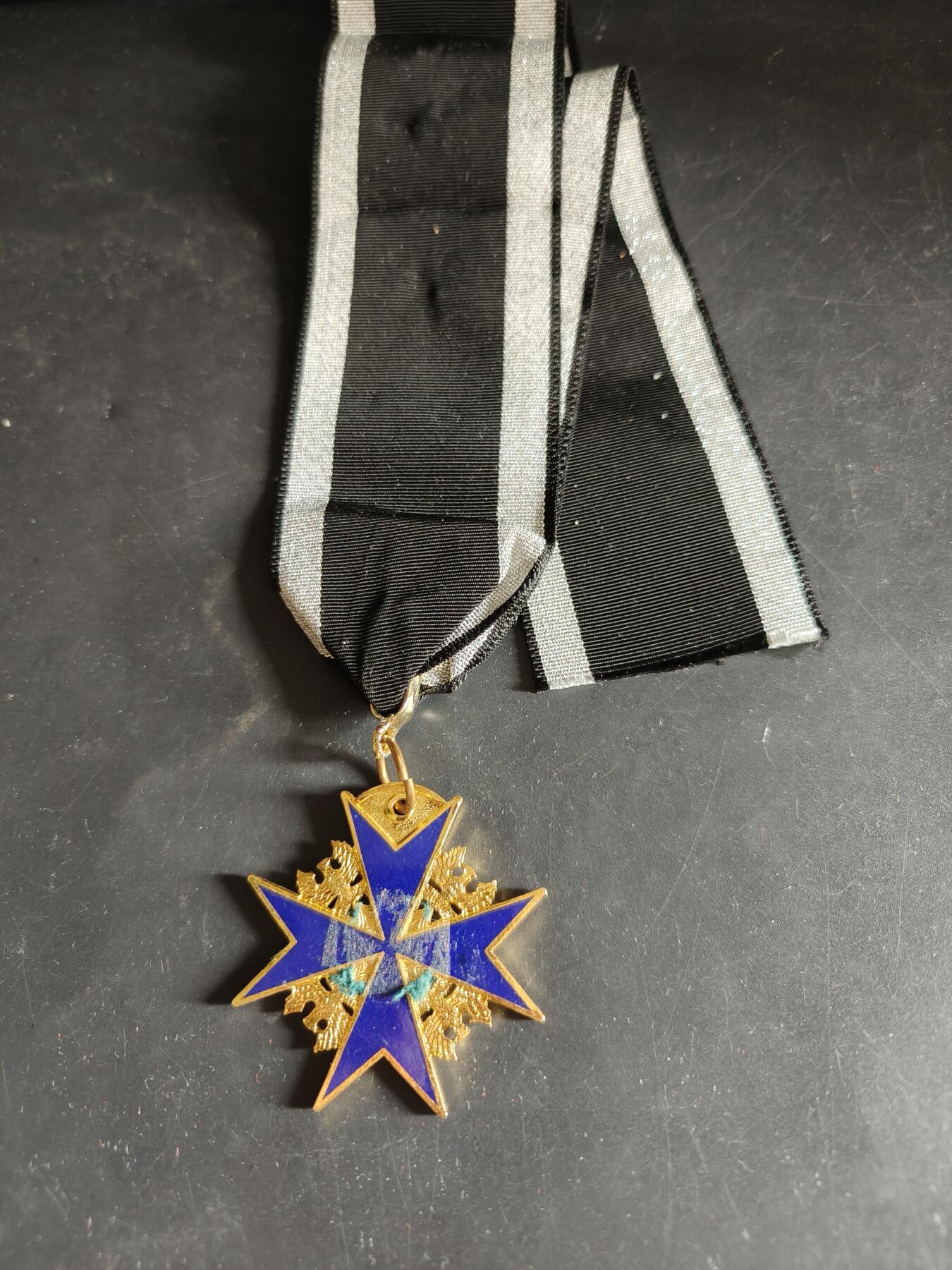 老王徽章第186期 德国蓝色马克斯勋章    拷贝版