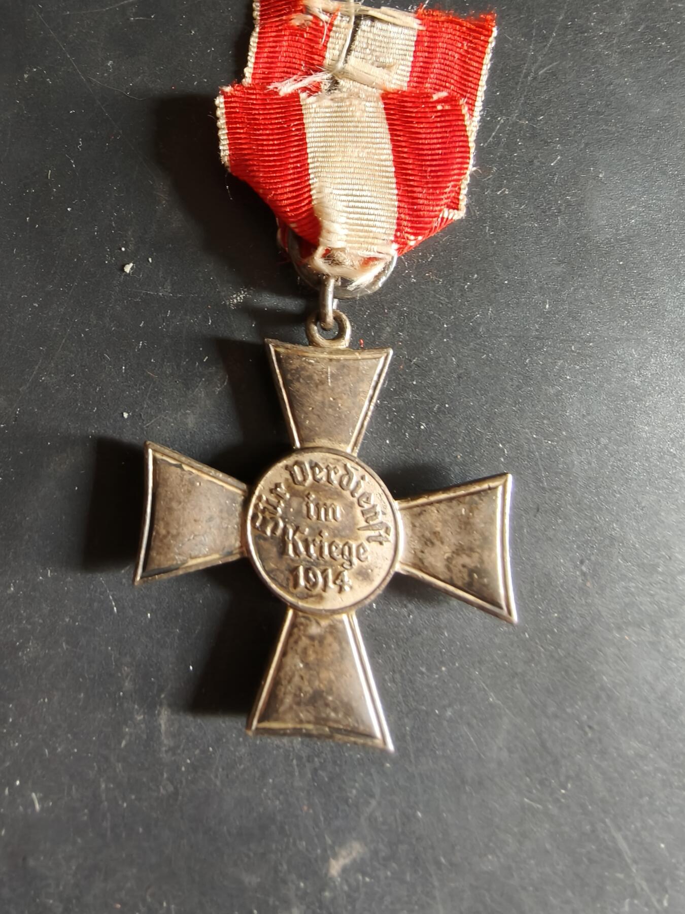 老王徽章第186期 德国一战汉堡市战功十字勋章
