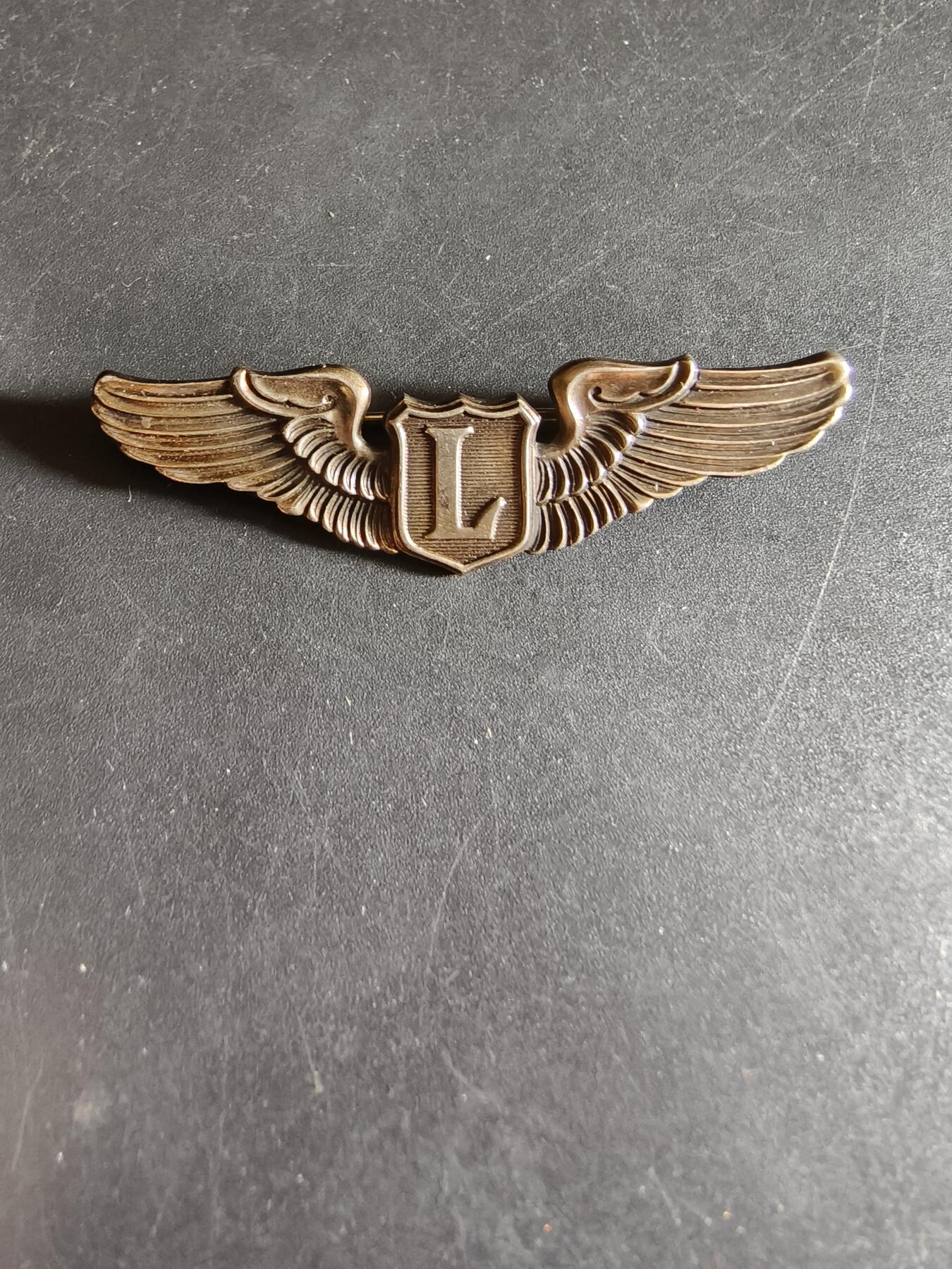 老王徽章第186期 美国二战陆军航空兵飞行联络员技能章    2英寸   925银    8g     梅耶厂