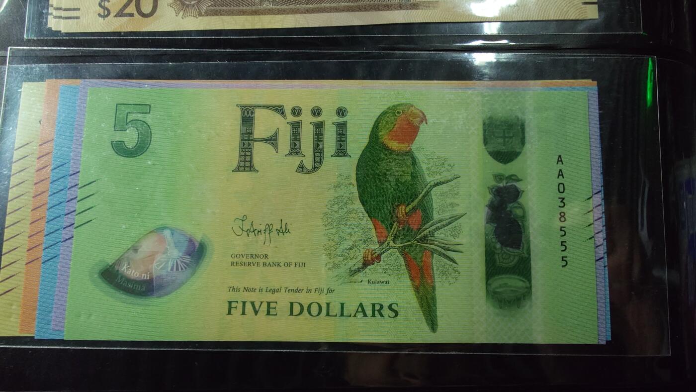 世界钱币～微拍第238期暨2026年第19期  部分尾货整理陆续低价起拍清仓