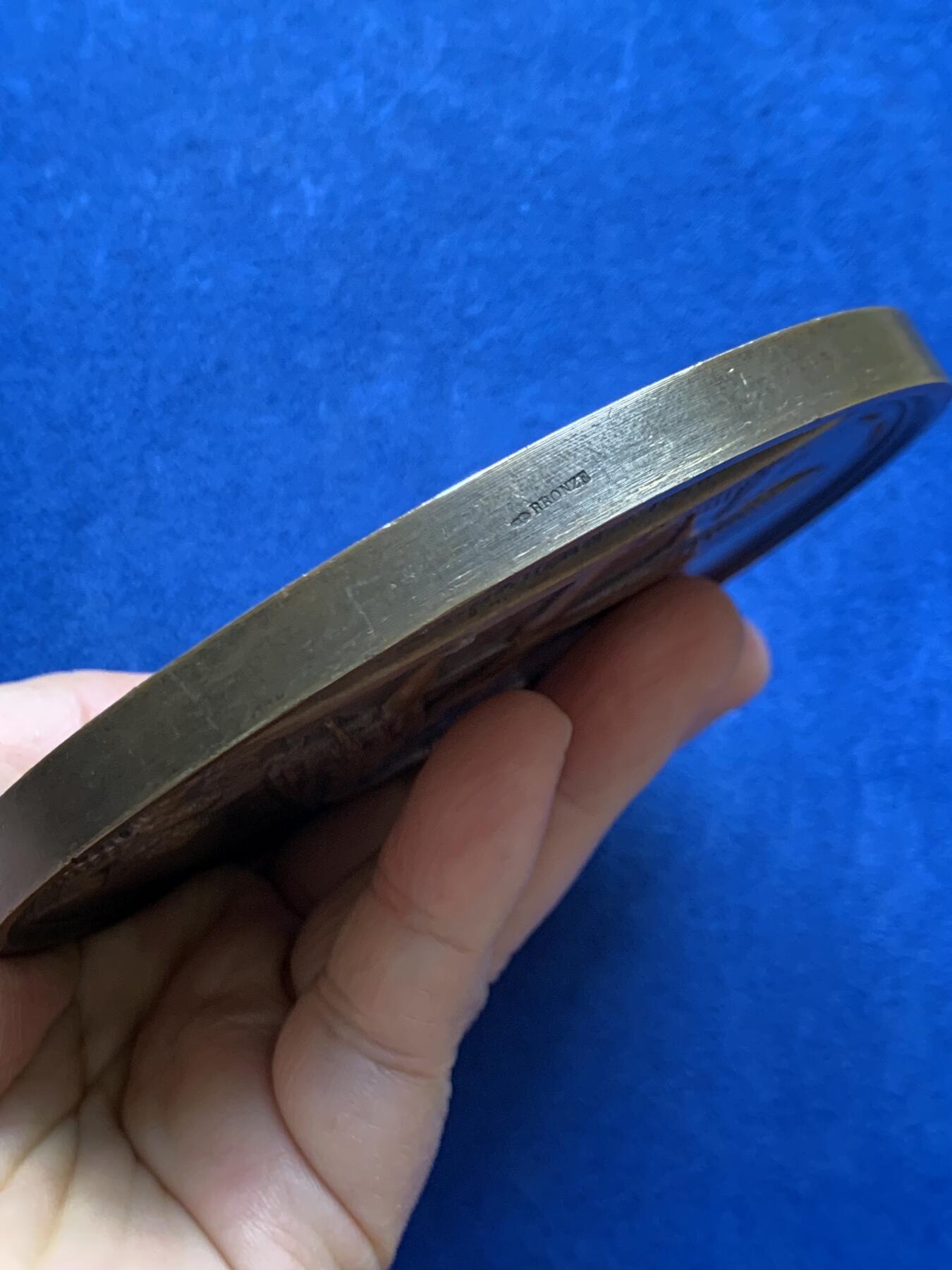 《竞宝斋》第469场 周日，周一 2场连拍 （全场包邮）欢迎送拍 法国拿破仑一世庆祝罗马王诞生后铸版超大铜章 659克 112.5mm 丰饶角铜标