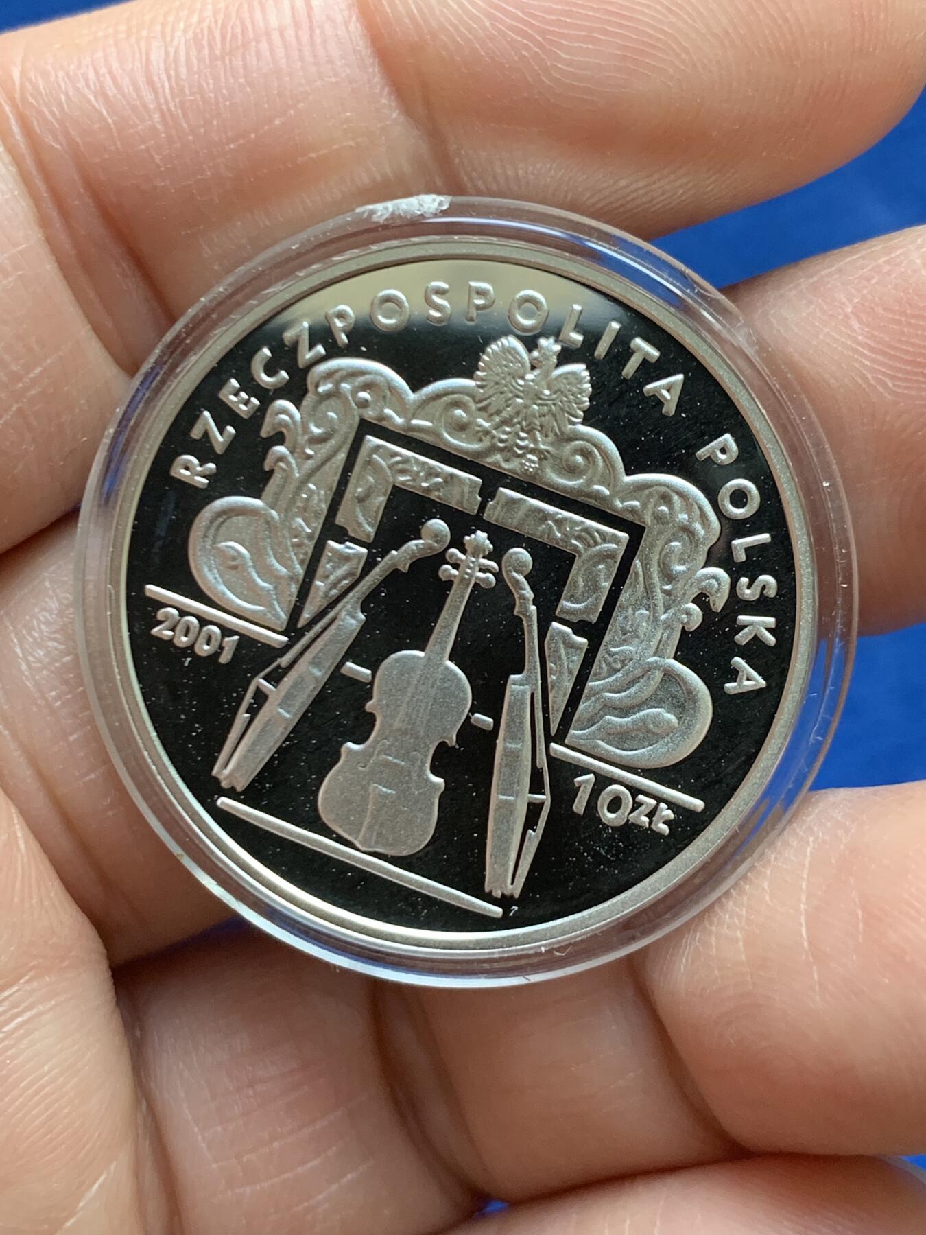 《竞宝斋》第469场 周日，周一 2场连拍 （全场包邮）欢迎送拍 波兰2001年第十二届亨利·维尼亚夫斯基国际小提琴比赛10兹罗提精制银币 14.05g 925银