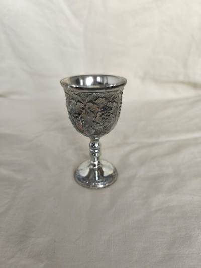 海外回流精品专场3.13 - 日本回流葡萄图案镀银酒杯一只