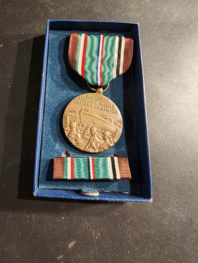 老王徽章第186期 - 美国二战欧洲对德作战服役奖章   原盒