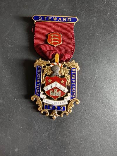 老王徽章第186期 - 英国皇家共济会慈善协会导师奖章    925银镀金珐琅    上挂银镀金    19g 