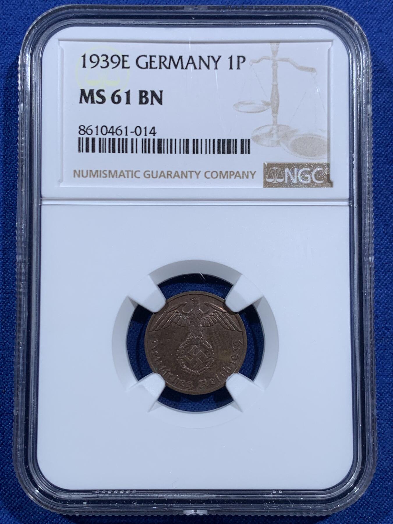 《竞宝斋》第469场 周日，周一 2场连拍 （全场包邮）欢迎送拍 三枚一组 NGC MS61BN/UNCD 德国带风车1芬尼铜币，其中两枚61分，一枚BU的UNCD，热门品种