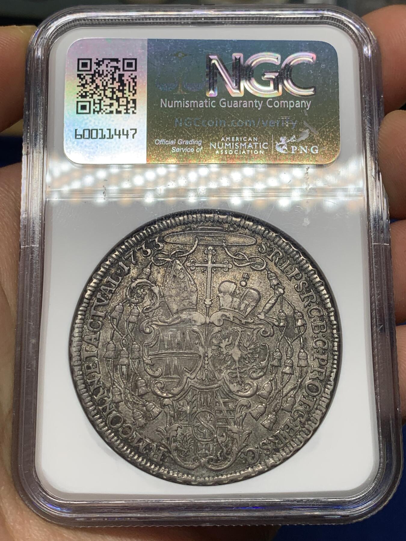 《竞宝斋》第469场 周日，周一 2场连拍 （全场包邮）欢迎送拍 NGC AU53 波西米亚王国 奥洛穆茨主教区 1733年 泰勒大银币 少见版本 季军分 仅3枚有分 2025年瑞士好品裸币 3.3成交