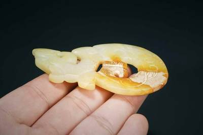 上海都达杂项专场90【全场包邮】  古玉龙佩92-43