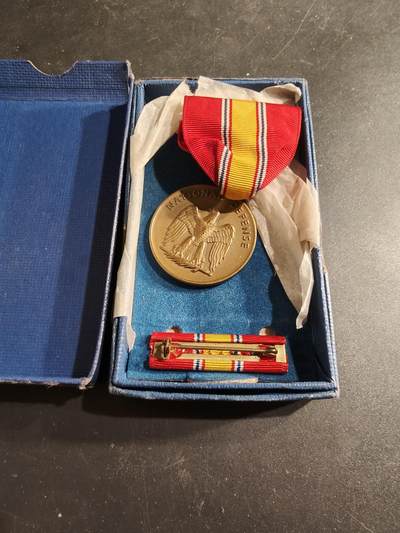 老王徽章第186期 - 美国国防服役奖章   原盒带略
