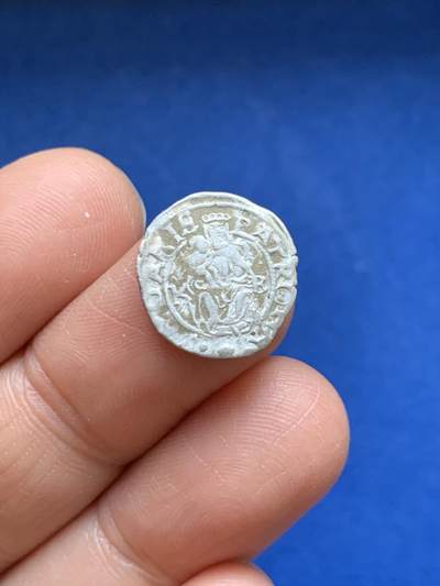 《竞宝斋》第469场 周日，周一 2场连拍 （全场包邮）欢迎送拍 - 匈牙利1568年圣母抱婴克鲁泽银币 少见 0.55克