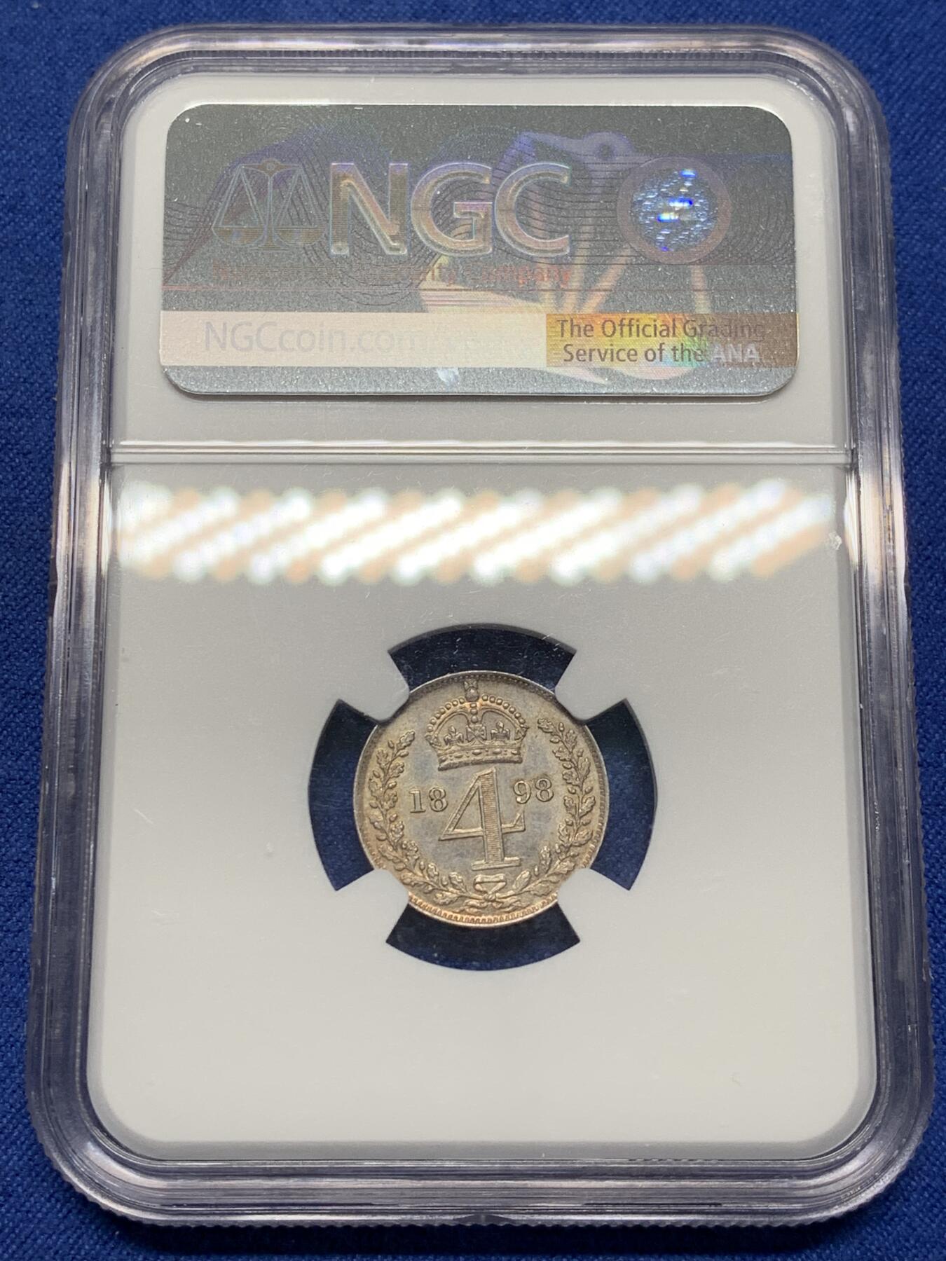 《竞宝斋》第469场 周日，周一 2场连拍 （全场包邮）欢迎送拍 NGC UNCD 英国1898年披纱版维多利亚4便士濯足节银币，细节靓丽，925银，1.89克，发行量仅9147枚