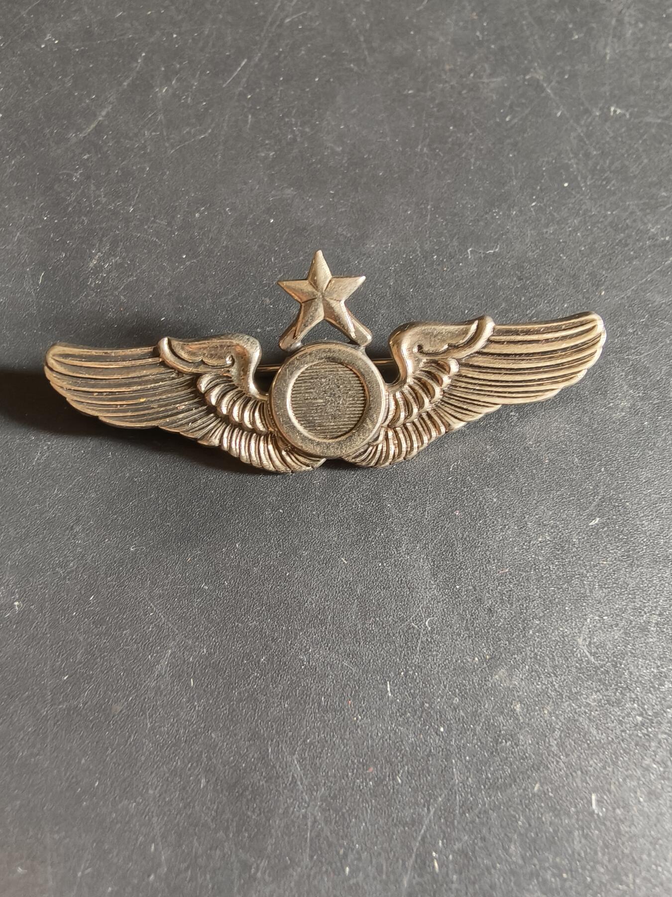 老王徽章第186期 美国二战陆军航空兵飞行观察员中级技能章    2英寸     梅耶厂造