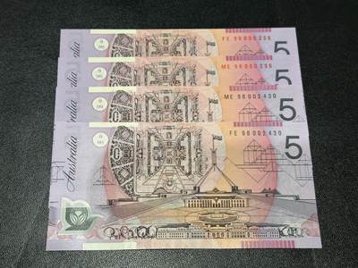 《外钞收藏家》第六百一十六期（精品场）（长期征集拍品、欢迎藏友们联系合作） - 澳大利亚塑料钞96年5元  5张一起 全新UNC 96年换签名黑字 红字纪念钞