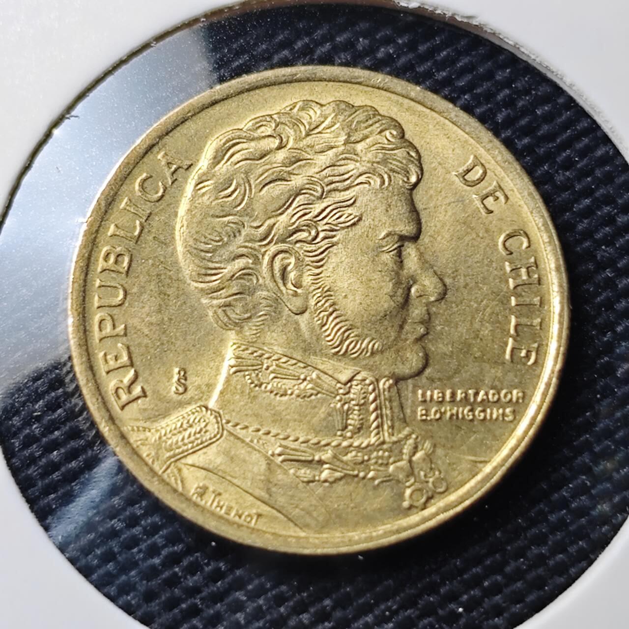 KK钱币收藏小铺   第404期 2月预留时间 周末发货  智利10比索铜币