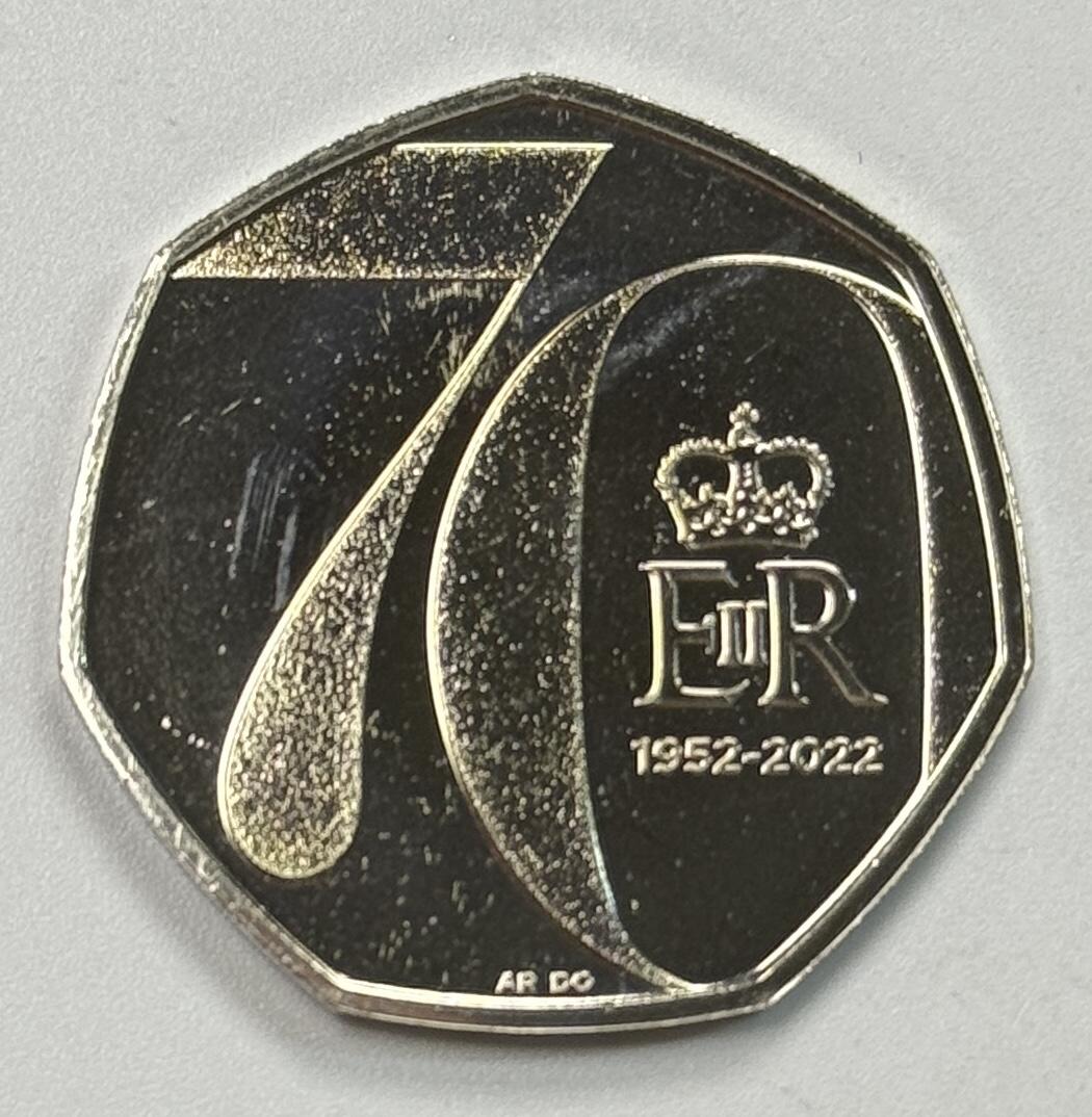 S&S Numismatic世界钱币-拍卖 第122期  英国2022年 伊丽莎白二世女皇登基70周年 50便士纪念币 BU