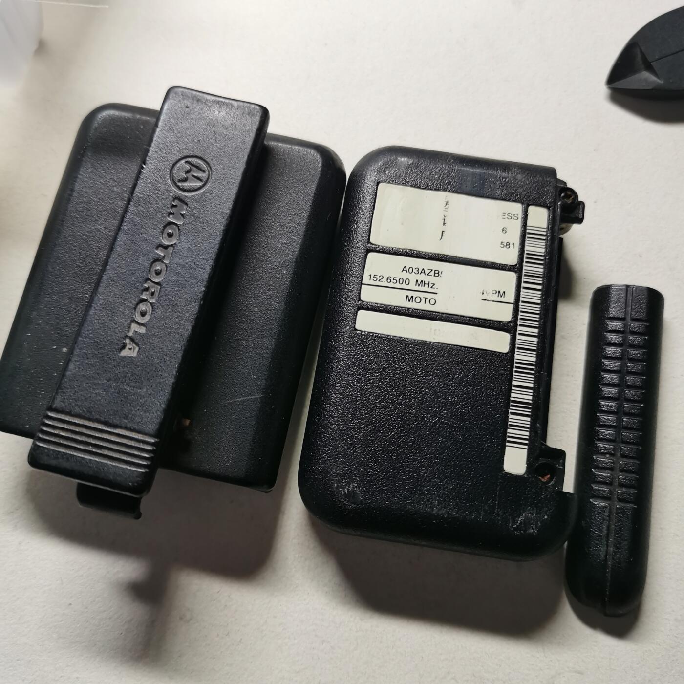 杂件专场103期 几十年的BB机，上电池能亮显字