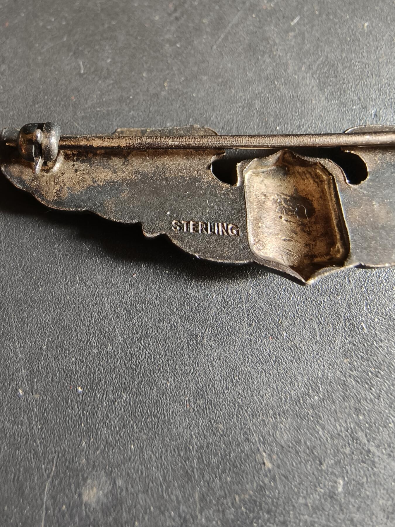 老王徽章第186期 美国二战陆军航空兵飞行联络员技能章    2英寸   925银    8g     