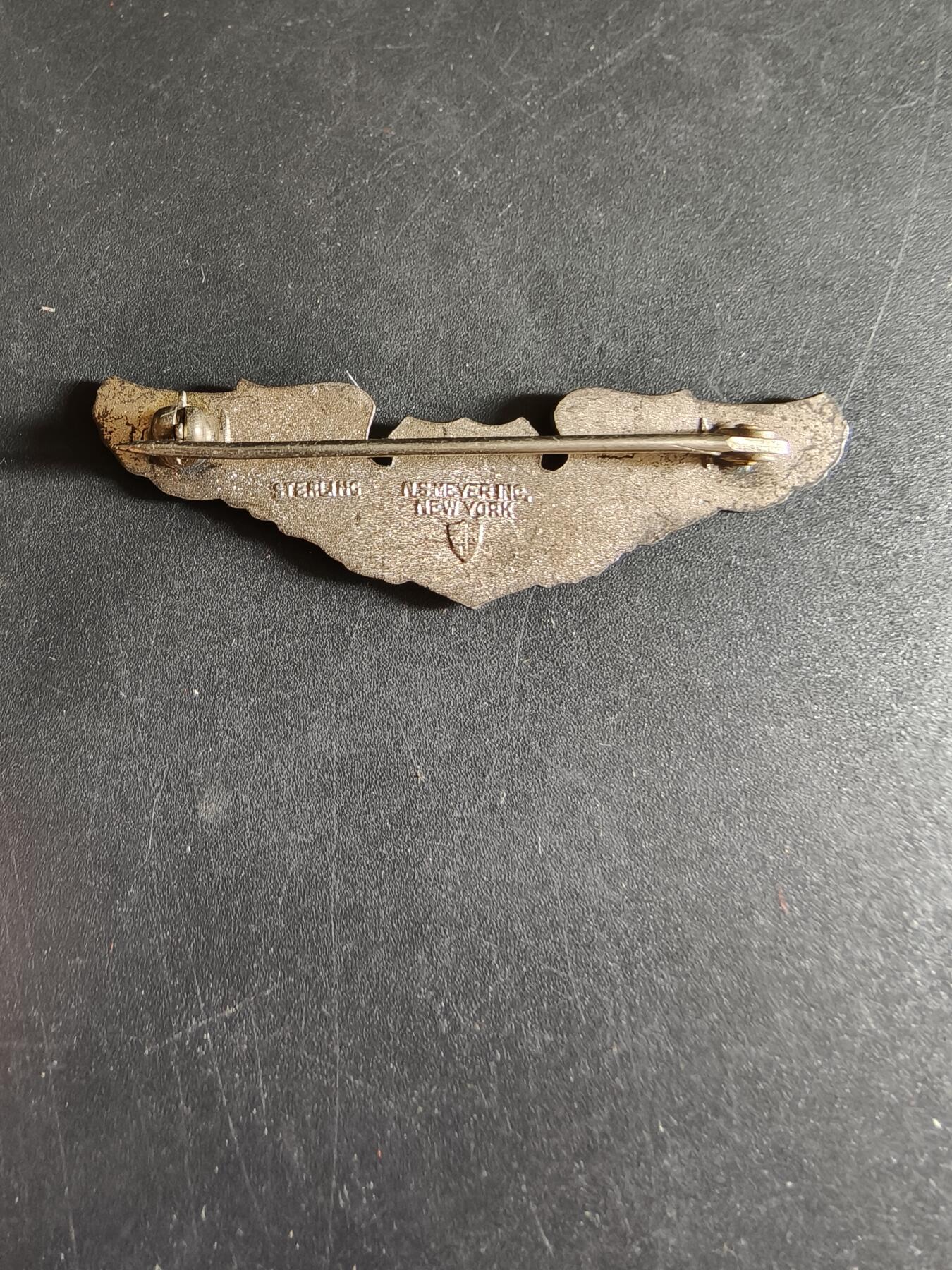 老王徽章第186期 美国二战陆军航空兵滑翔机飞行员技能章    2英寸   925银    8g     梅耶厂造