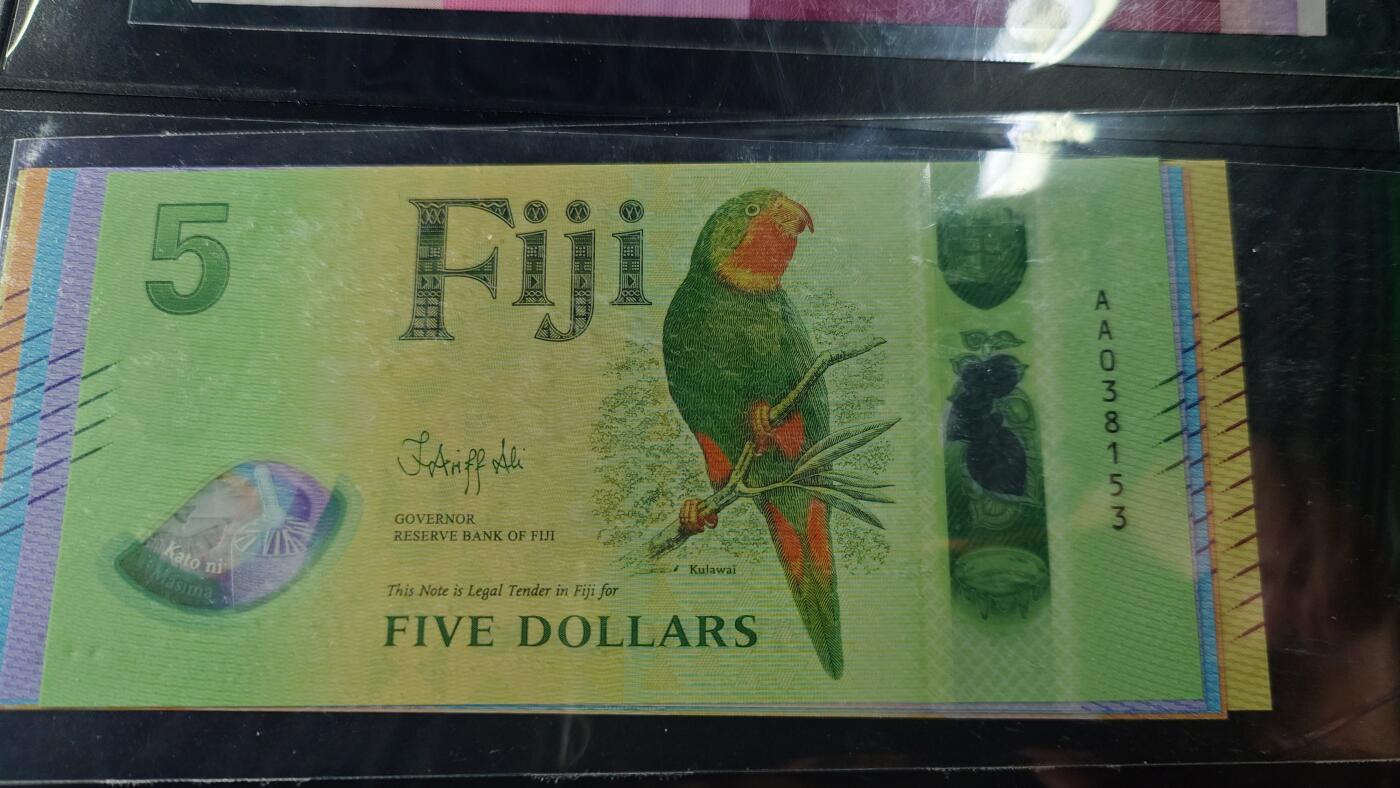 世界钱币～微拍第238期暨2026年第19期  部分尾货整理陆续低价起拍清仓