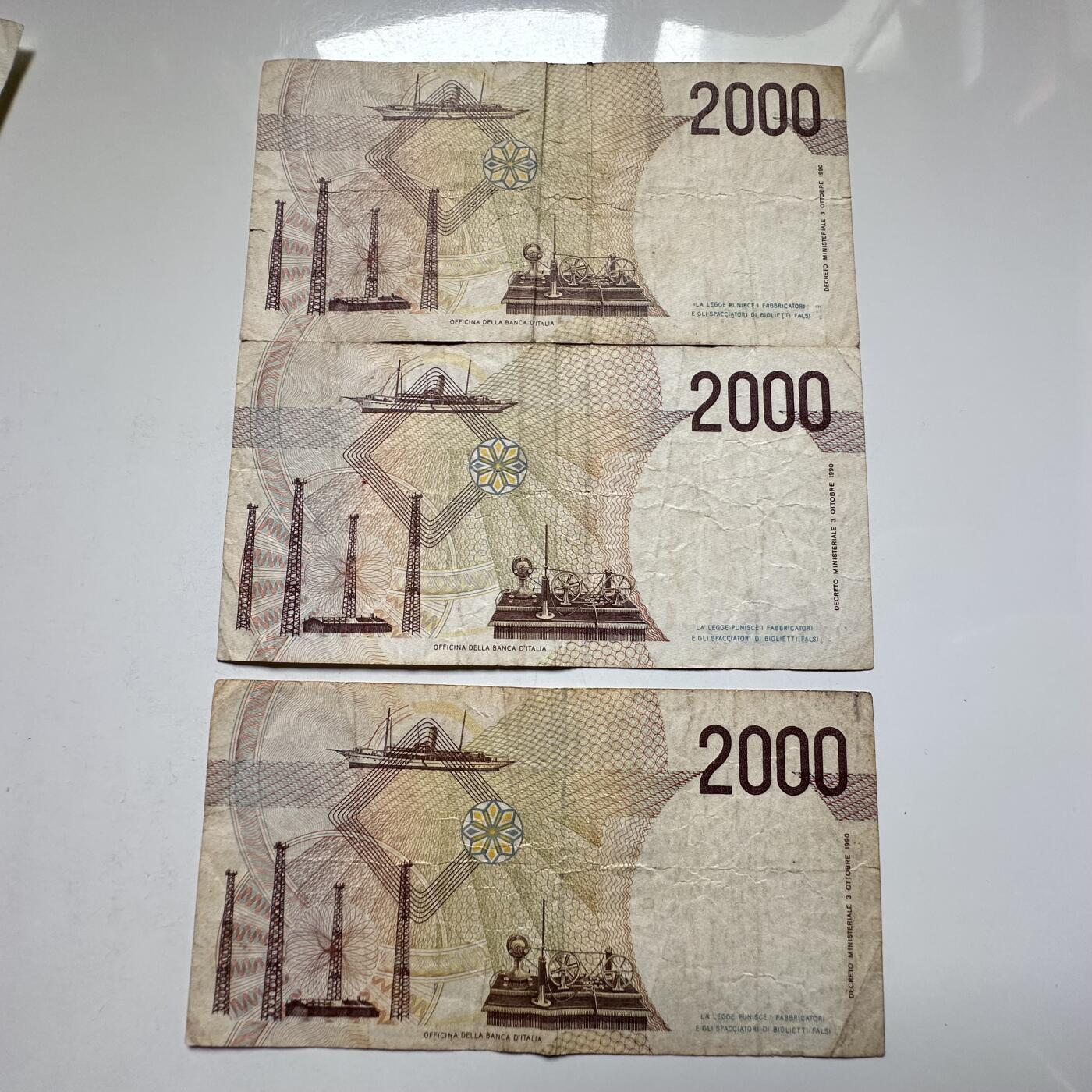 🌹外币初藏🌹🐯2026年第27场   每周二四六晚8️⃣点 接代拍 意大利1990年 2000里拉纸币（马可尼版）三张一组 