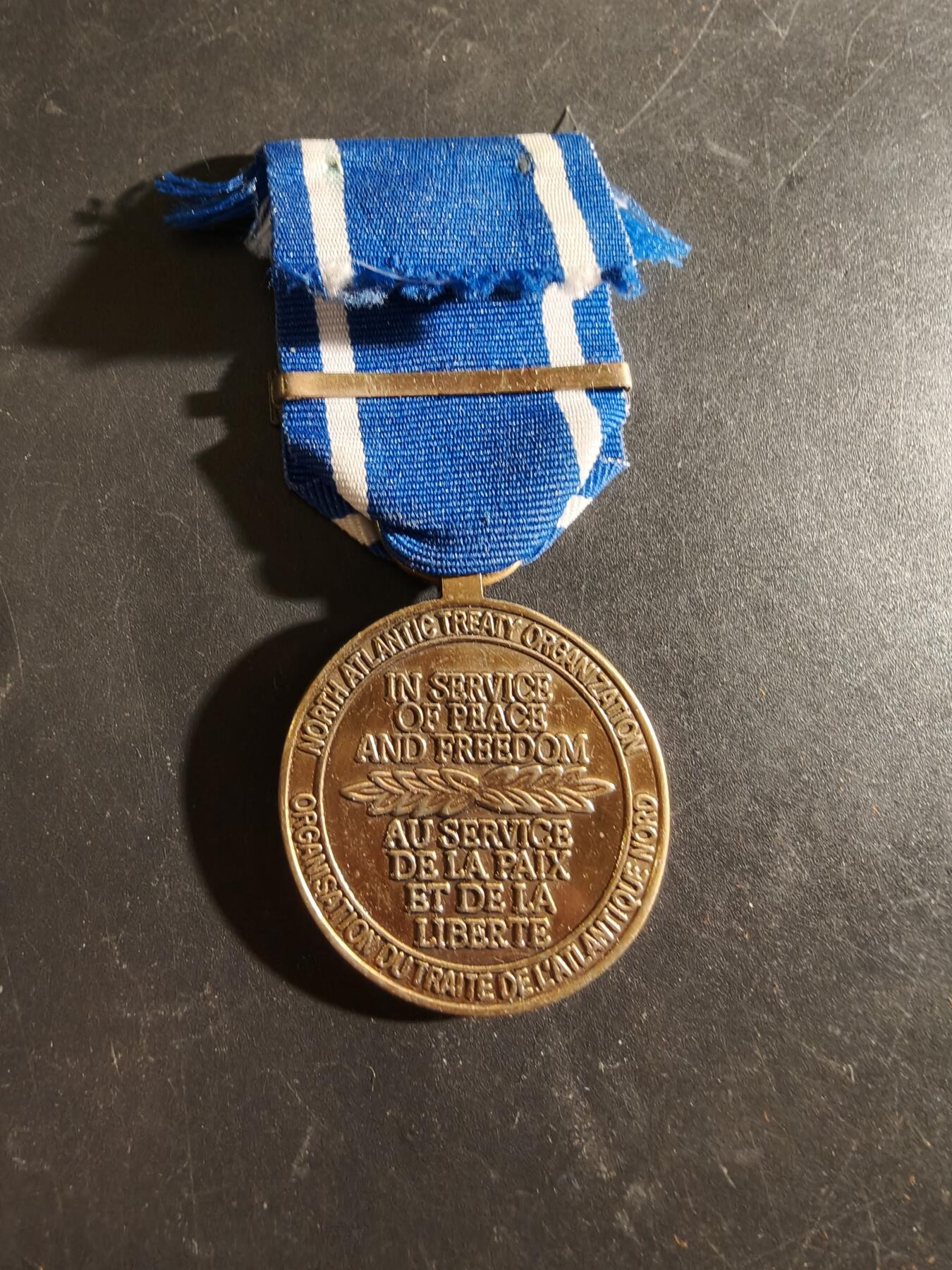 老王徽章第186期 北约维和奖章   前南斯拉夫勋条