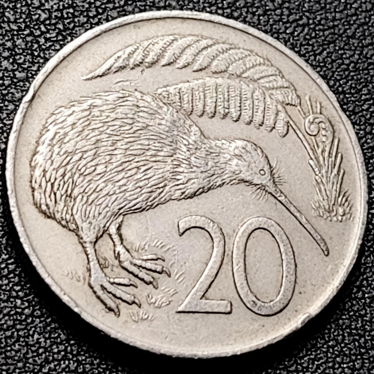 泉币菌-第206场-拍品多 请提前出价 。